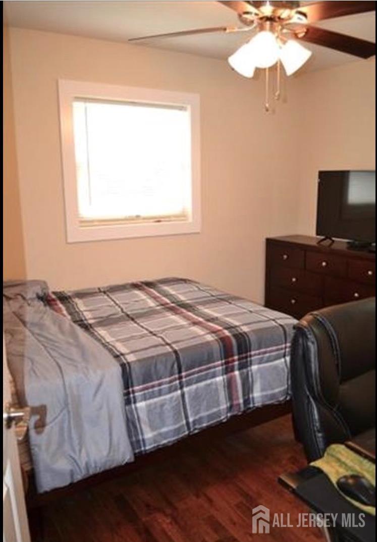 143 South Inman Avenue Avenel, NJ 07001 - Photo 13 of 25