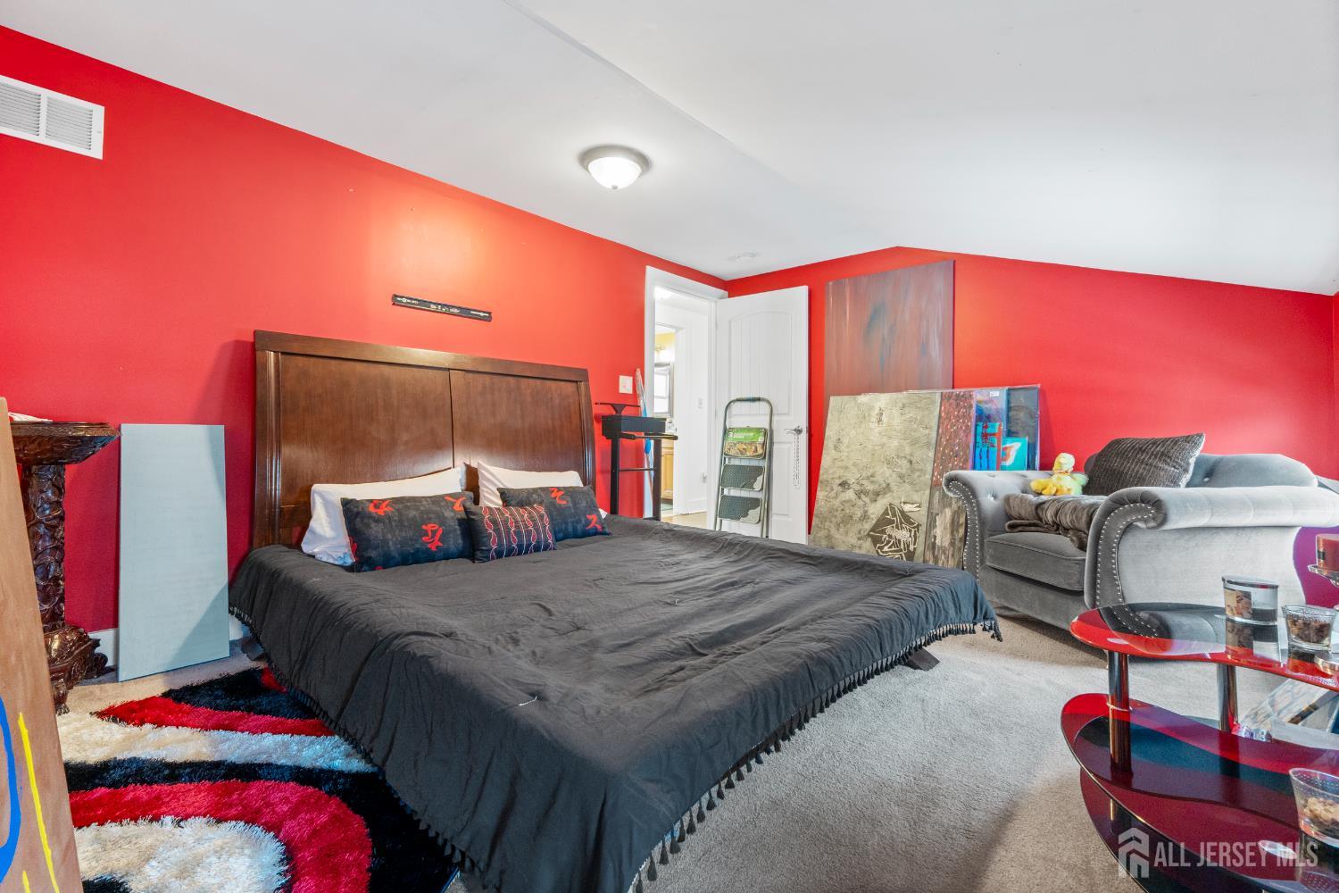 143 South Inman Avenue Avenel, NJ 07001 - Photo 15 of 25