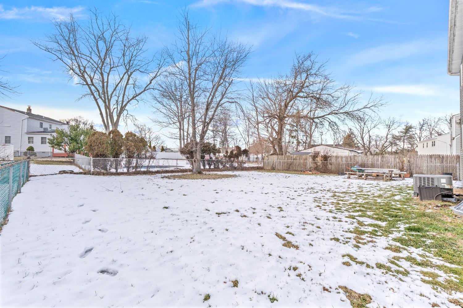 143 South Inman Avenue Avenel, NJ 07001 - Photo 24 of 25