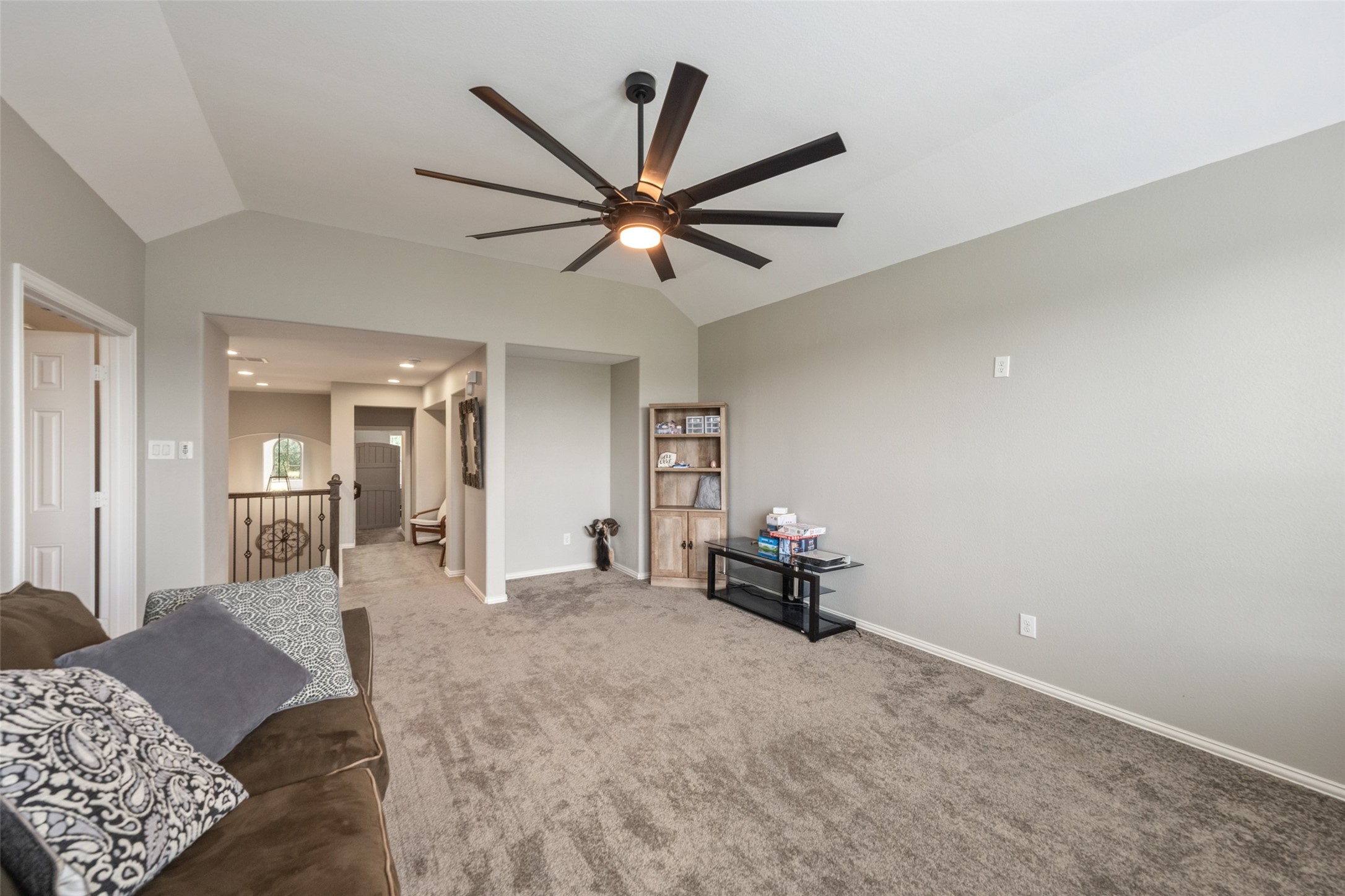 8109 Threadtail Street Conroe, TX 77385 - Photo 21 of 33
