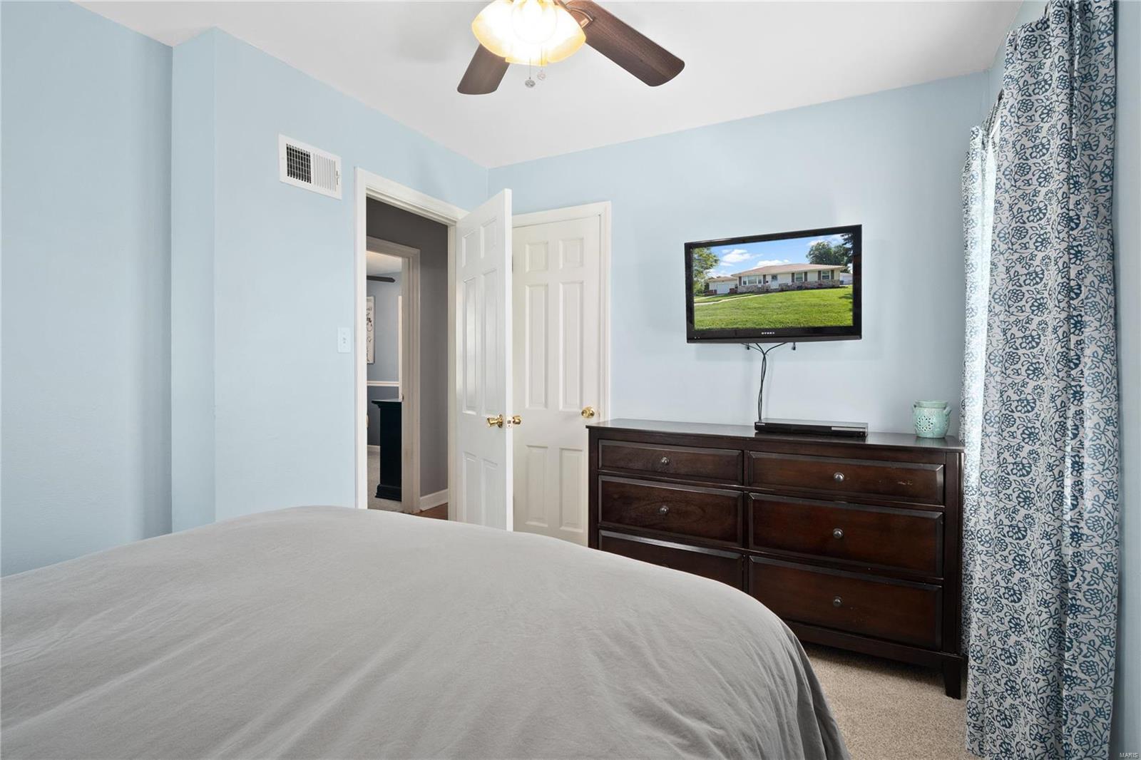 4137 Weber Road St. Louis, MO 63123 - Photo 12 of 26