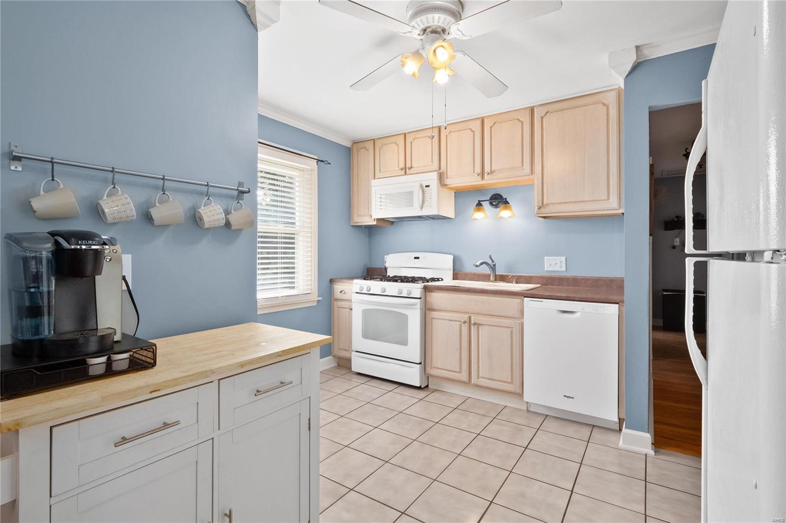 4137 Weber Road St. Louis, MO 63123 - Photo 7 of 26