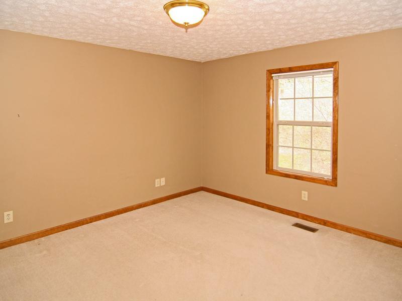 305 Sycamore Ridge Court Avon, IN 46123 - Photo 18 of 24 Gallery Image 18