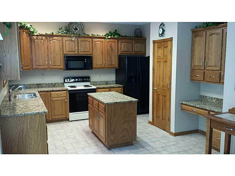 305 Sycamore Ridge Court Avon, IN 46123 - Photo 8 of 24 Gallery Image 8