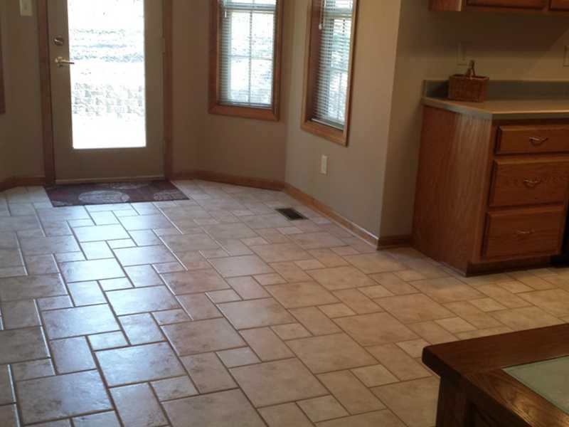 305 Sycamore Ridge Court Avon, IN 46123 - Photo 9 of 24 Gallery Image 9