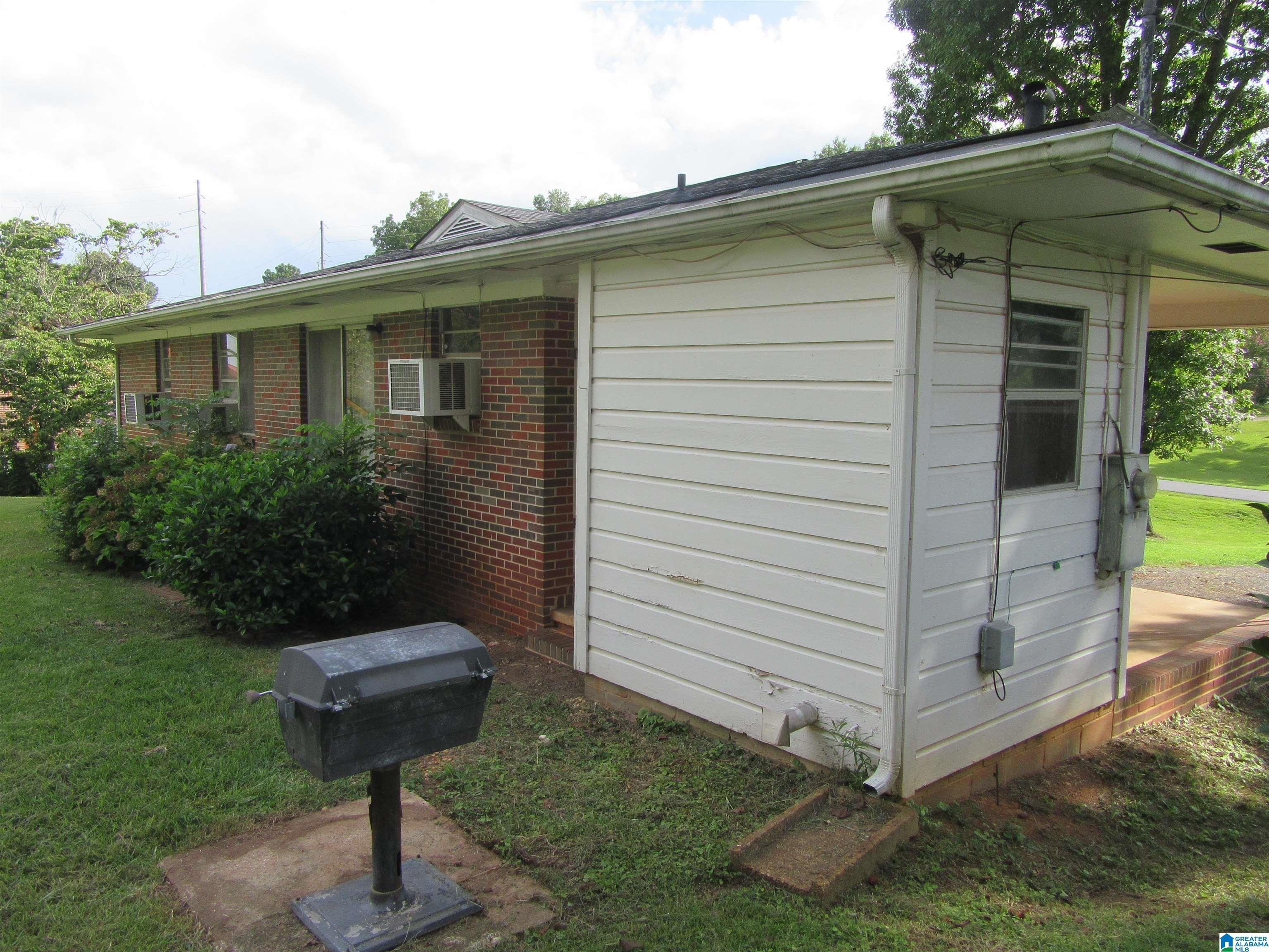 1635 Taylors Mill Road Talladega, AL 35160 - Photo 6 of 23