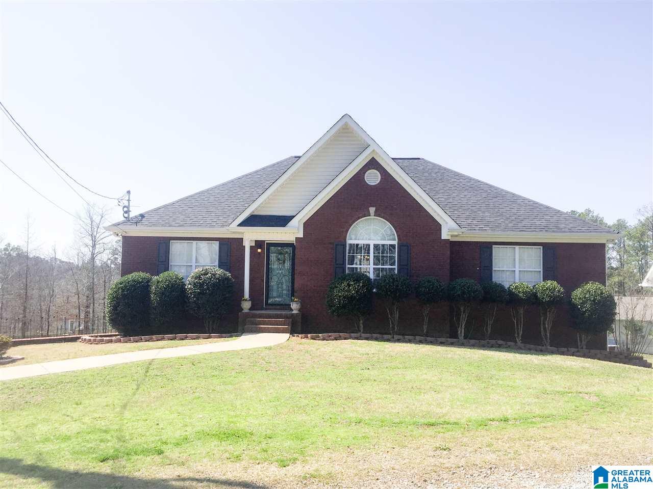 1560 Overlook Point Warrior, AL 35180 - Photo 1 of 42
