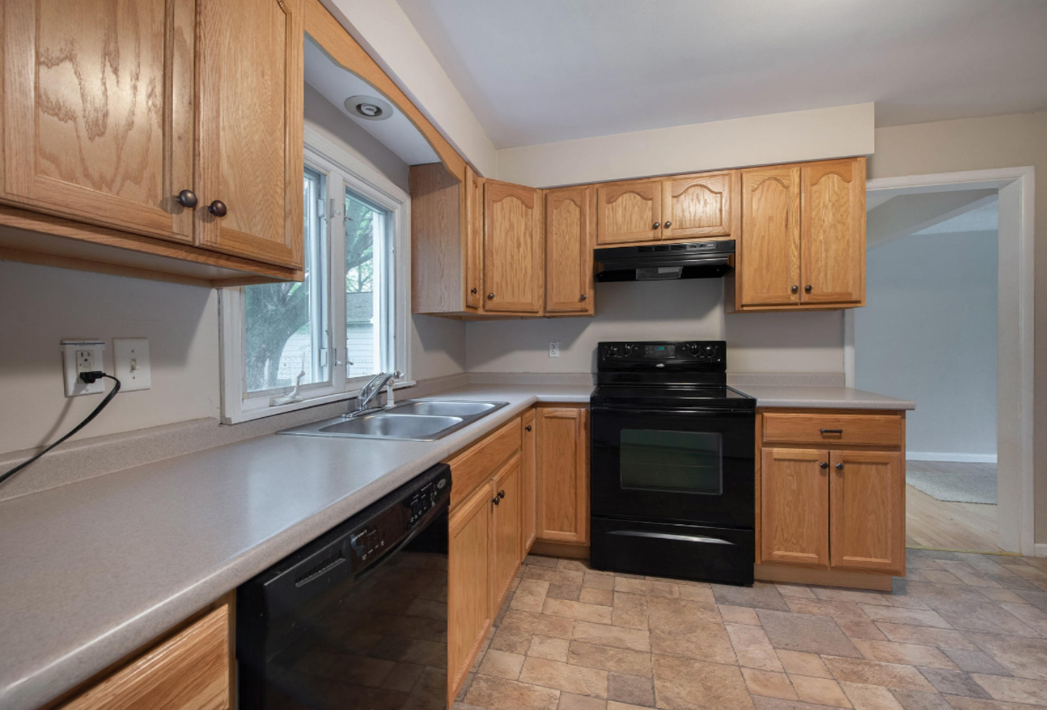 2916 Wellington Road Kalamazoo, MI 49008 - Photo 13 of 20 Wellington Rd_18