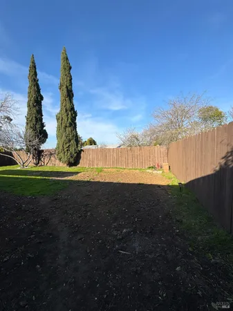 $2,800 | 124 Purdue Drive, Vallejo, CA 94589