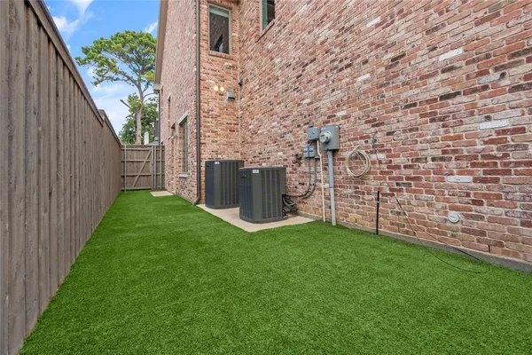 $9,500 | 4514 Fairway Avenue, Highland Park, TX 75219