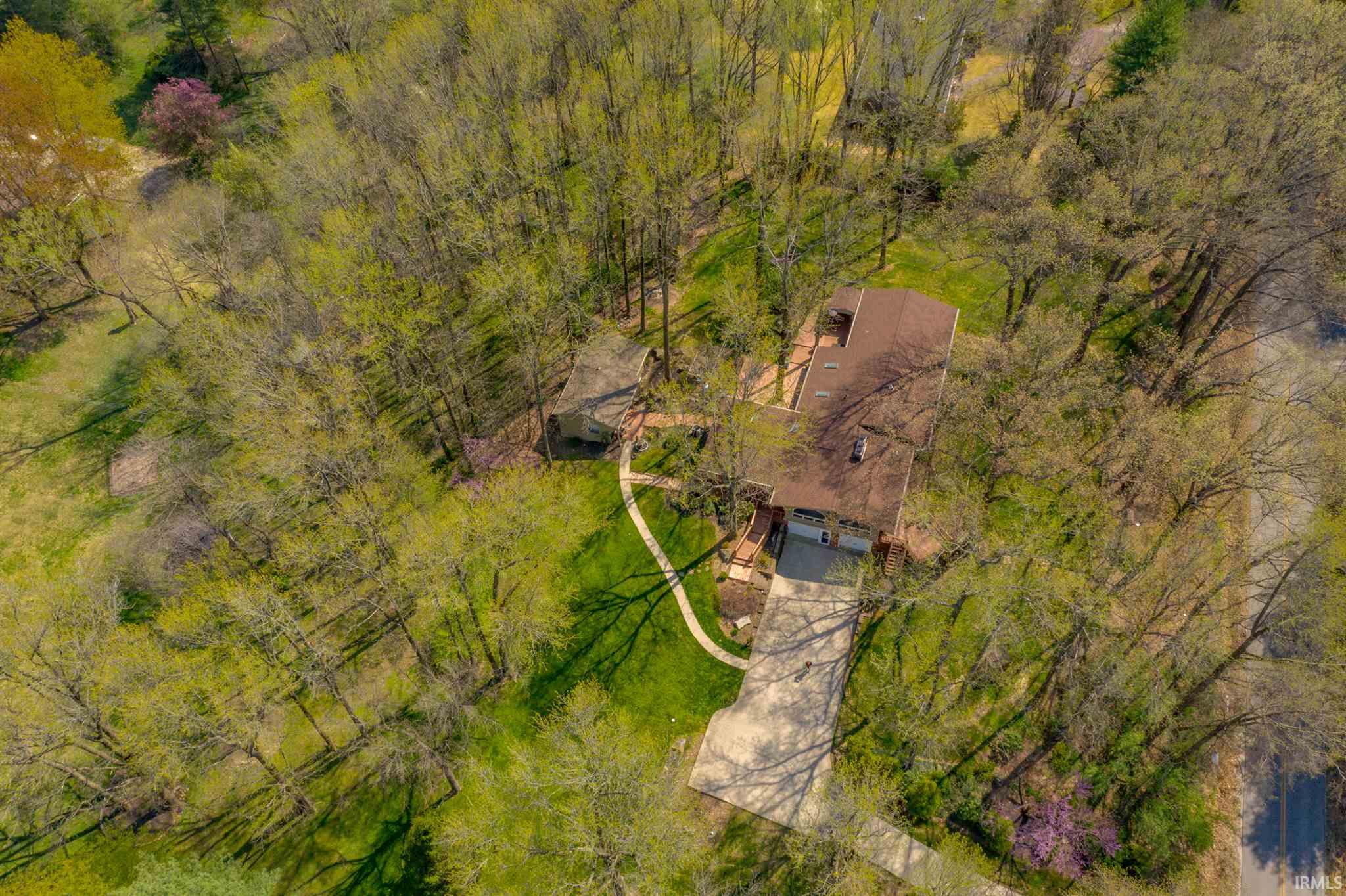 5222 West Martin Road Newburgh, IN 47630 - Photo 3 of 36