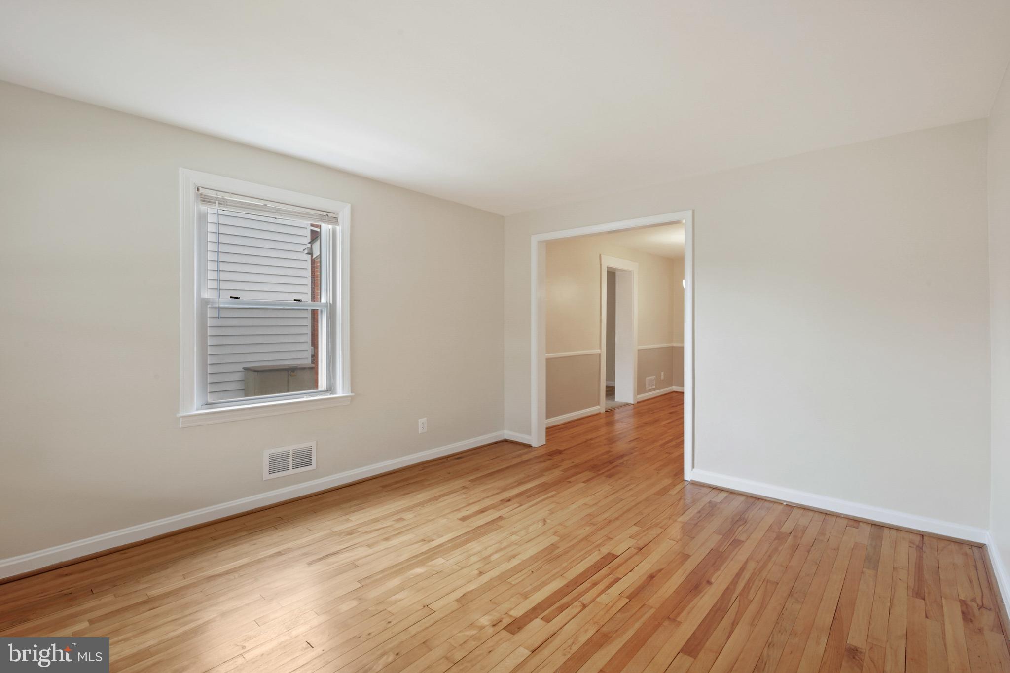 311 3rd Street Baltimore, MD 21206 - Photo 4 of 29 Gallery Image 4