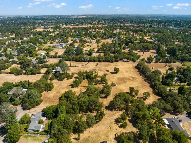 $450,000 | 4 Golden Gate Avenue, Orangevale, CA 95662