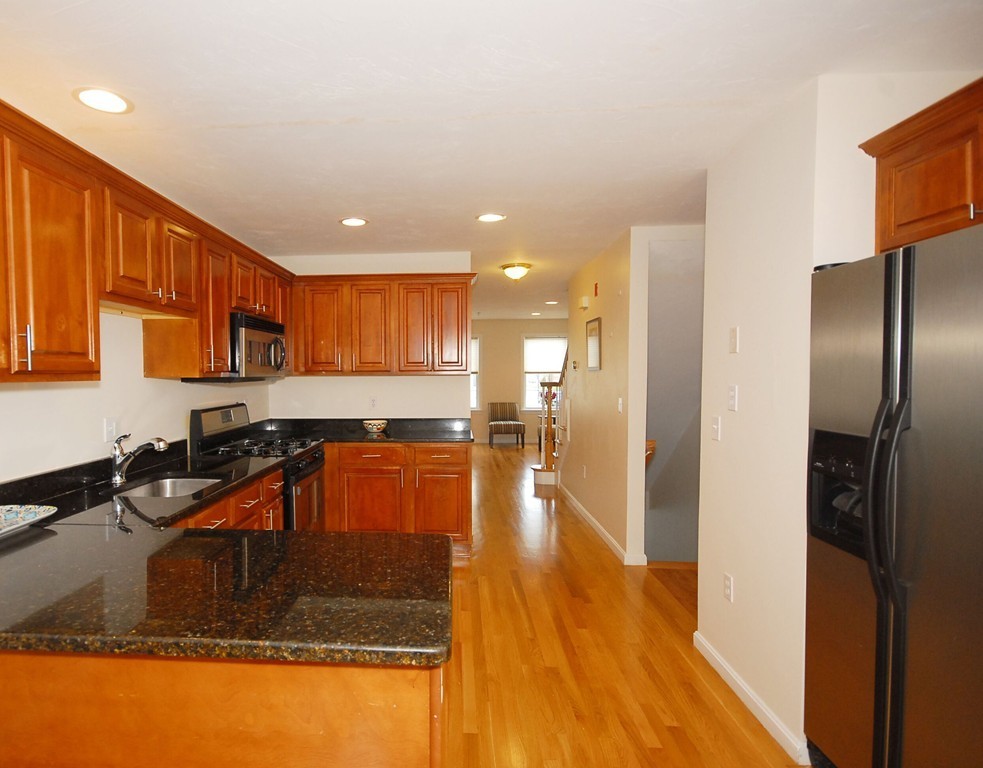 47 Alder Street, Unit 4 Waltham, MA 02453 - Photo 7 of 19