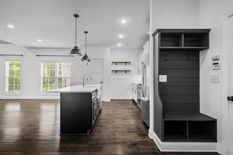 $484,900 | 1268 Easthaven Drive, Clarksville, TN 37043