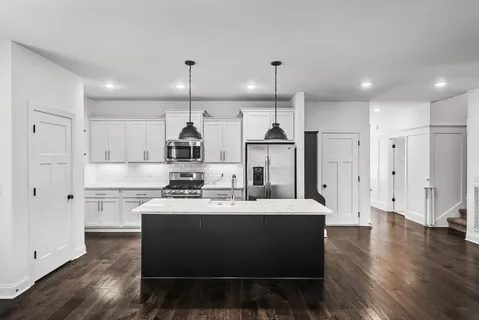 $484,900 | 1268 Easthaven Drive, Clarksville, TN 37043