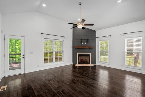 $484,900 | 1268 Easthaven Drive, Clarksville, TN 37043