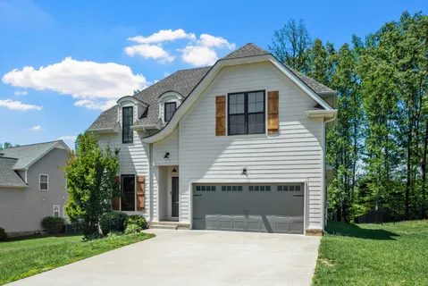 $484,900 | 1268 Easthaven Drive, Clarksville, TN 37043