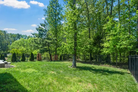 $484,900 | 1268 Easthaven Drive, Clarksville, TN 37043