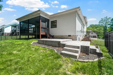 $484,900 | 1268 Easthaven Drive, Clarksville, TN 37043