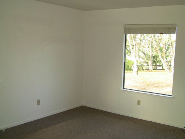 34961 Sky Ranch Road Carmel Valley, CA 93924 - Photo 14 of 25 Gallery Image 14