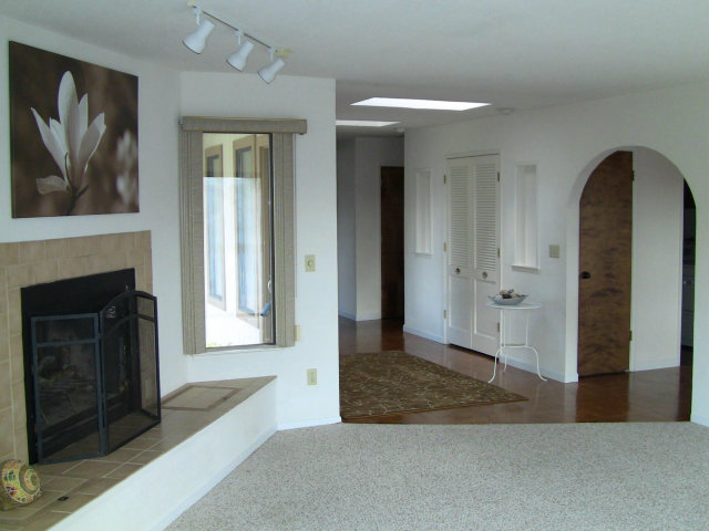 34961 Sky Ranch Road Carmel Valley, CA 93924 - Photo 10 of 25 Gallery Image 10