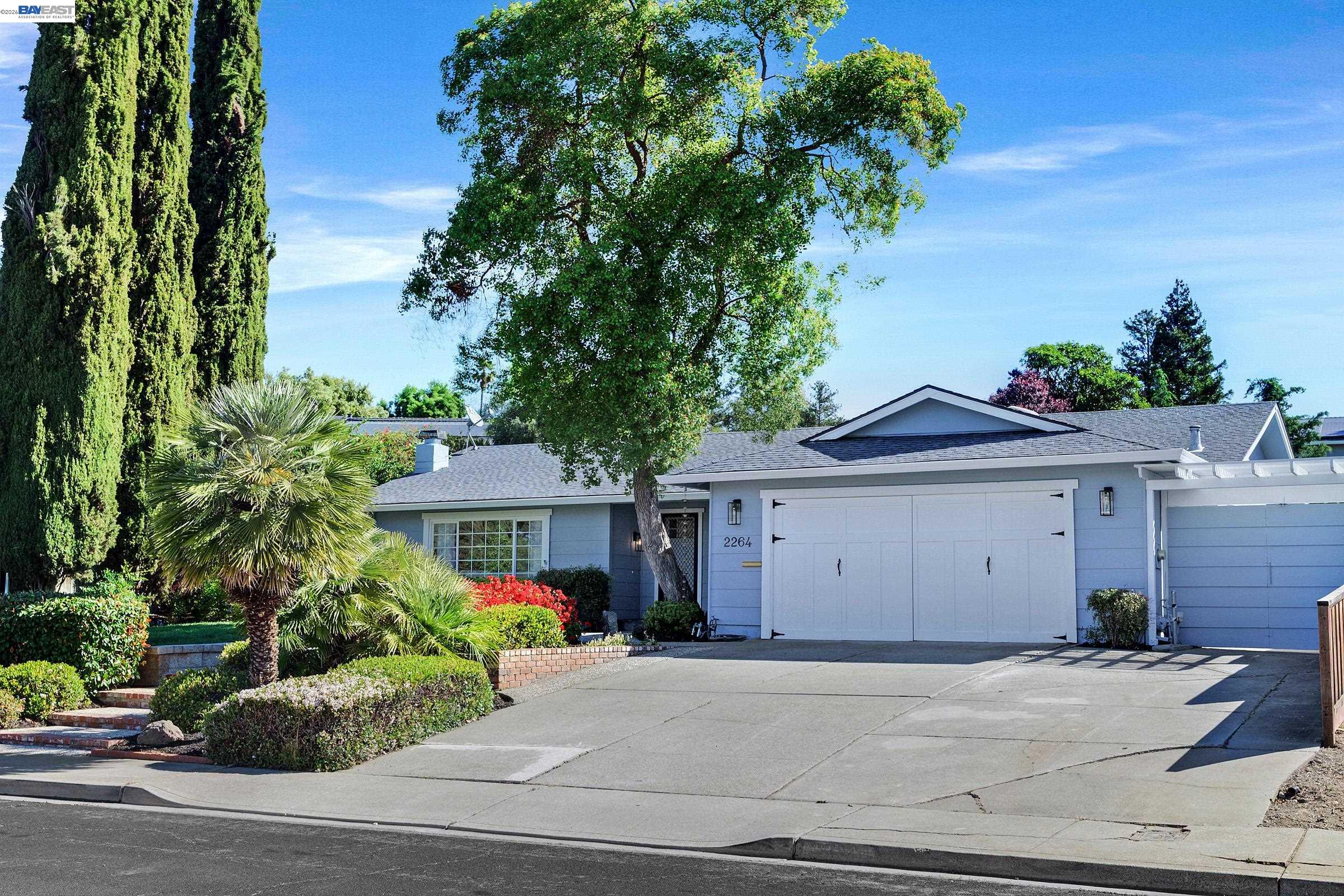 2264 Stonebridge Road Livermore, CA 94550 - Photo 2 of 33