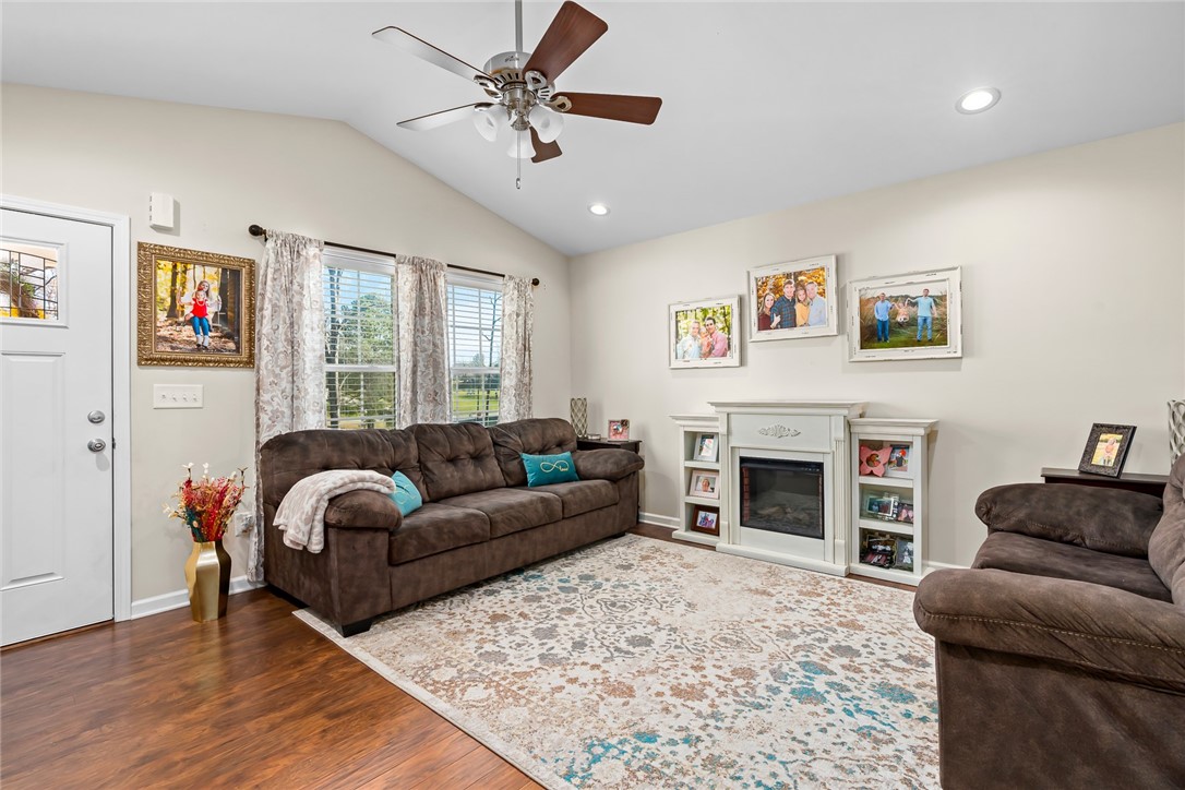 208 South Spring Street Walhalla, SC 29691 - Photo 8 of 25 Gallery Image 8