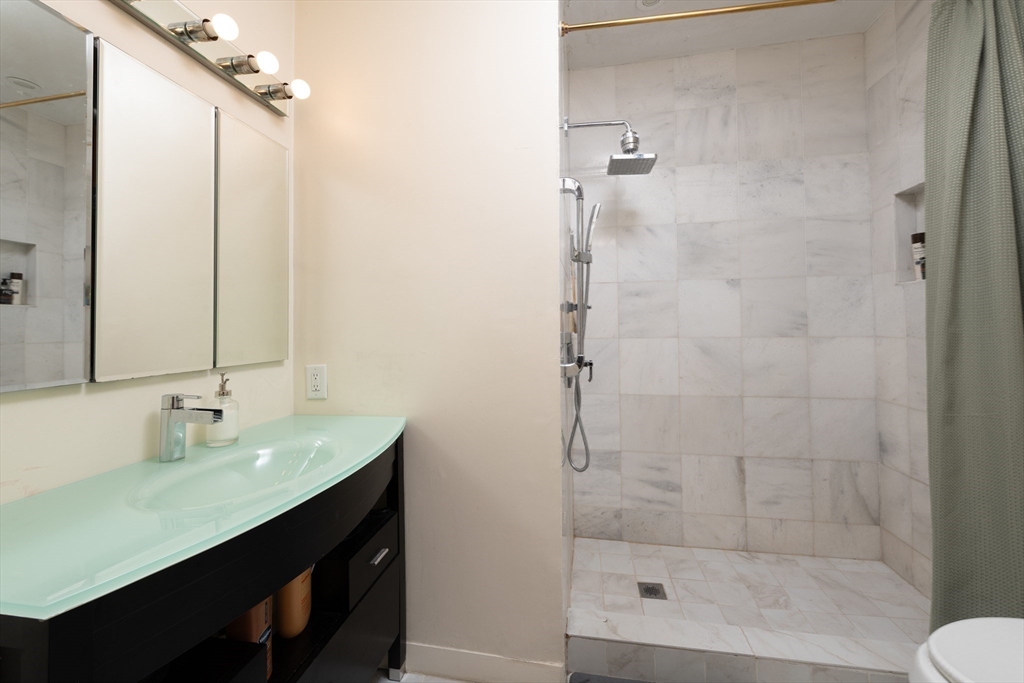 7 Bay State Road, Unit 2C Boston, MA 02215 - Photo 22 of 34