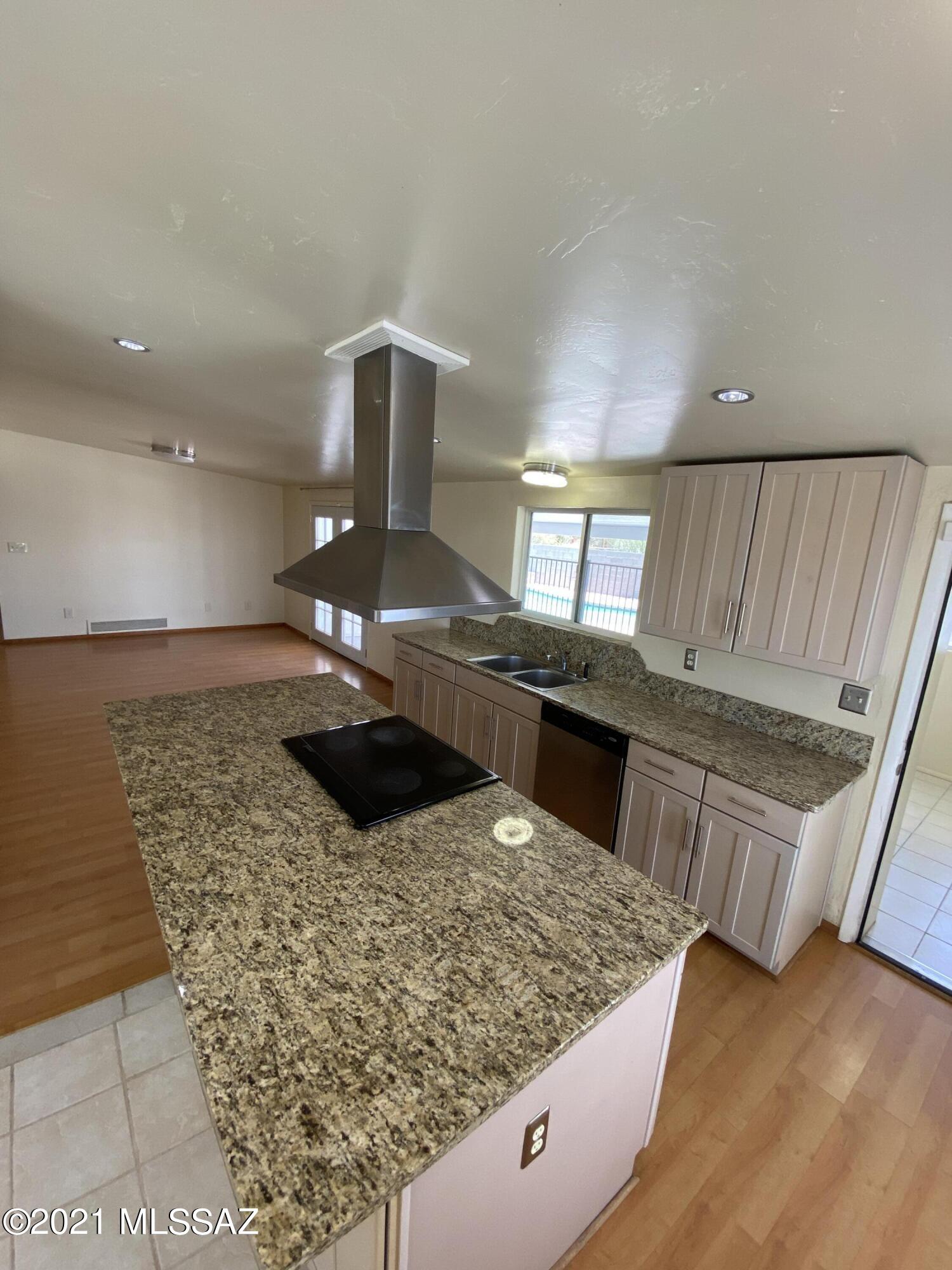 1751 East Orange Grove Road Tucson, AZ 85718 - Photo 6 of 40