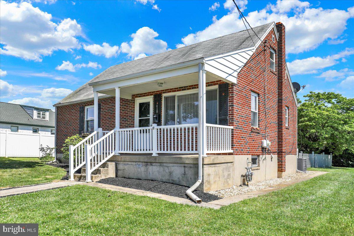 418 Egle Road Reading, PA 19601 - Photo 5 of 33