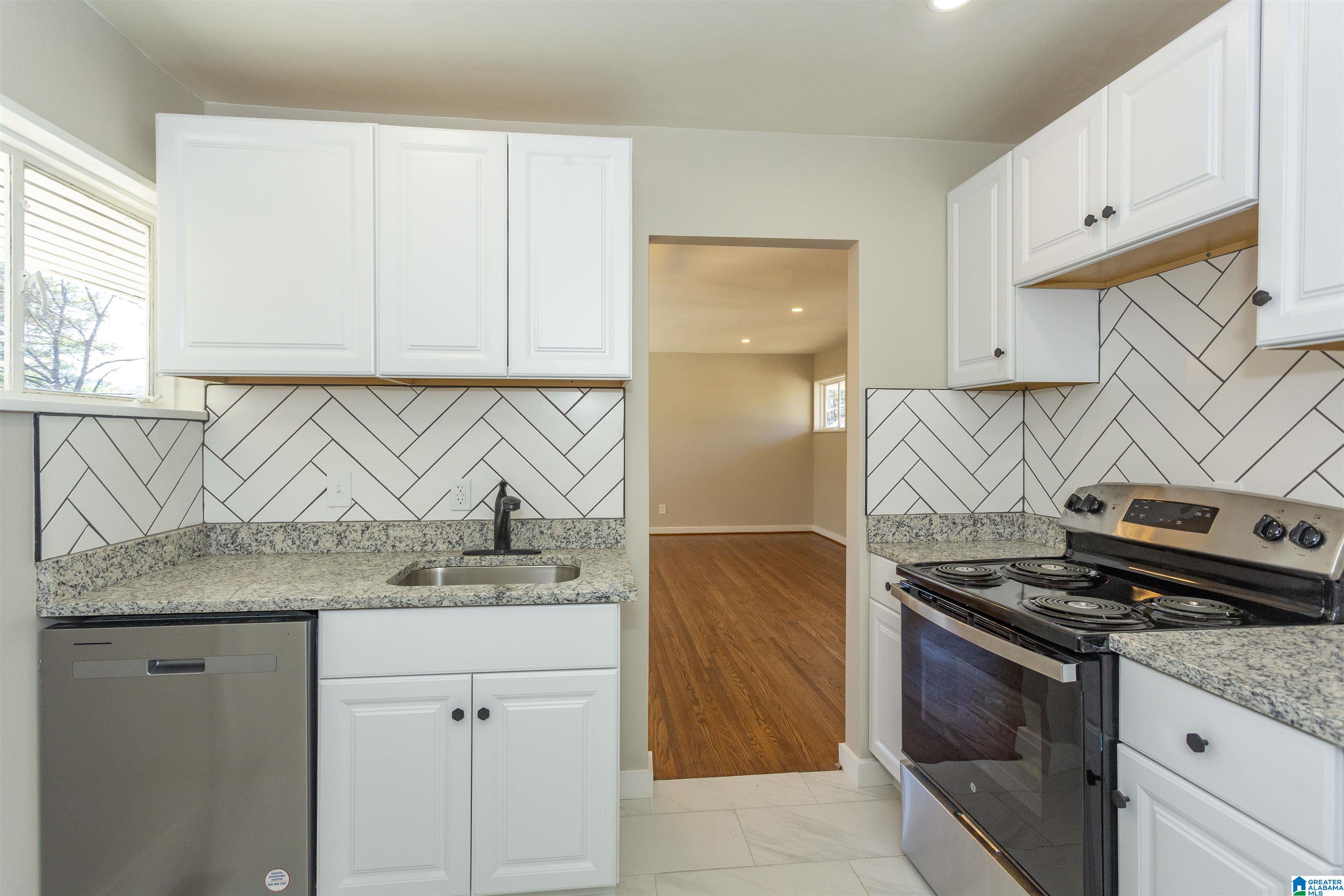 4921 Montevallo Road Birmingham, AL 35210 - Photo 14 of 32