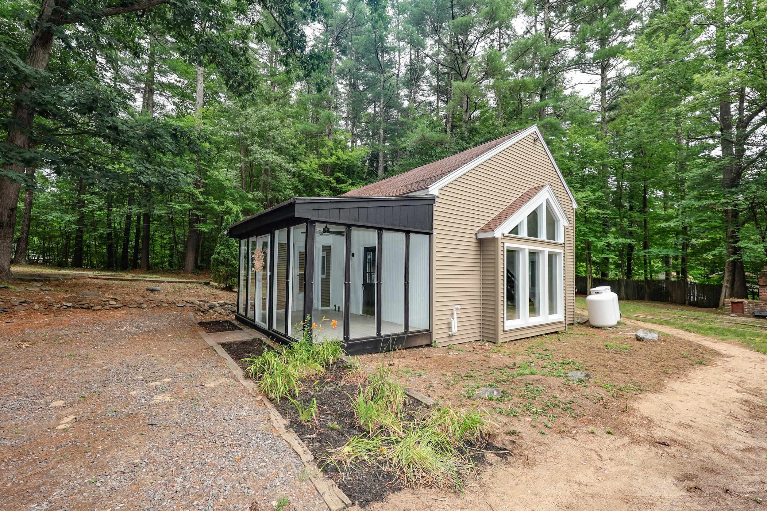 112 Gilson Road Nashua, NH 03062 - Photo 48 of 51
