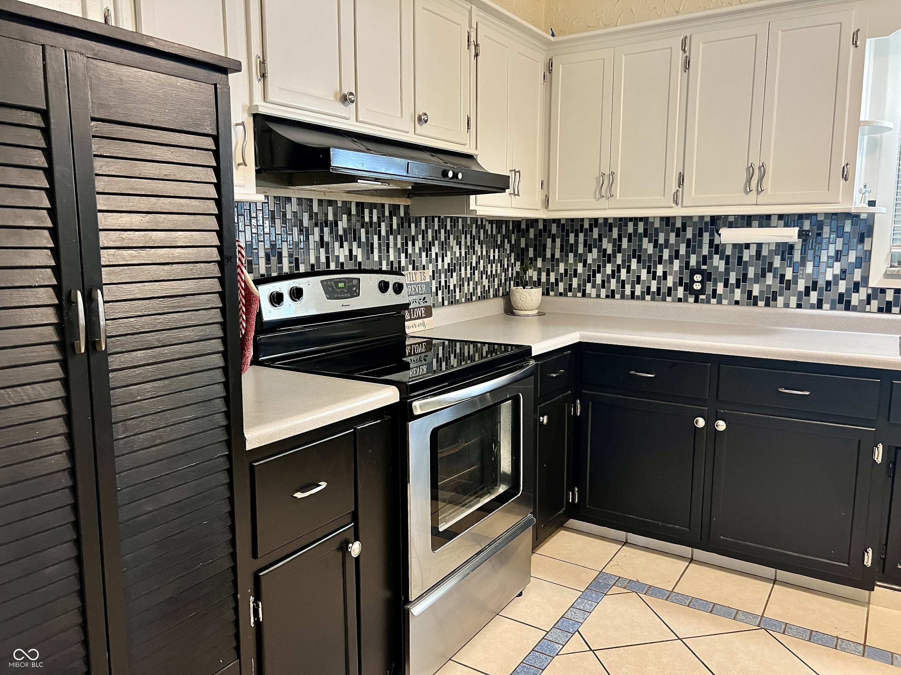 42 Bennington Road Indianapolis, IN 46227 - Photo 5 of 32 Gallery Image 5
