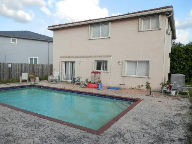 9032 Southwest 162nd Path Miami, FL 33196 - Photo 3 of 17 Photo 3