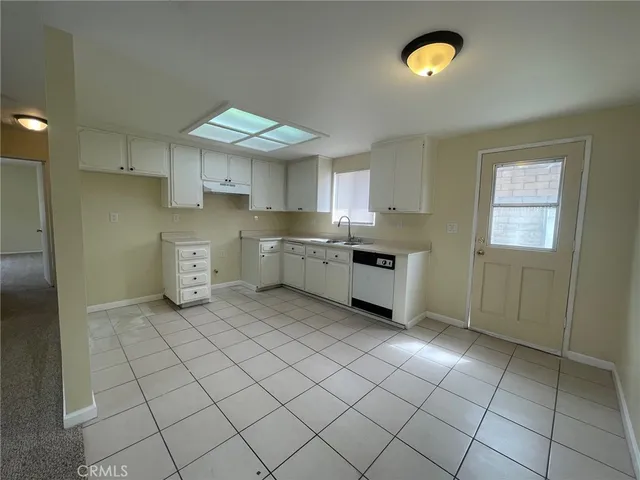 $2,400 | 150 East Baseline Road, Unit A, San Dimas, CA 91773