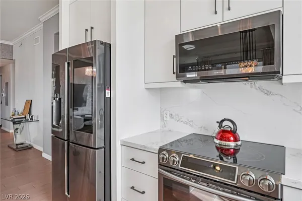 $2,995 | 8255 South Las Vegas Boulevard, Unit 2002, Las Vegas, NV 89123