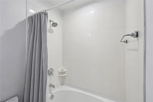 $2,995 | 8255 South Las Vegas Boulevard, Unit 2002, Las Vegas, NV 89123