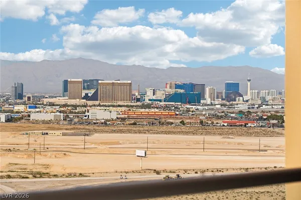 $2,995 | 8255 South Las Vegas Boulevard, Unit 2002, Las Vegas, NV 89123