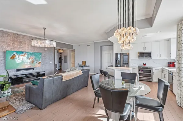 $2,995 | 8255 South Las Vegas Boulevard, Unit 2002, Las Vegas, NV 89123