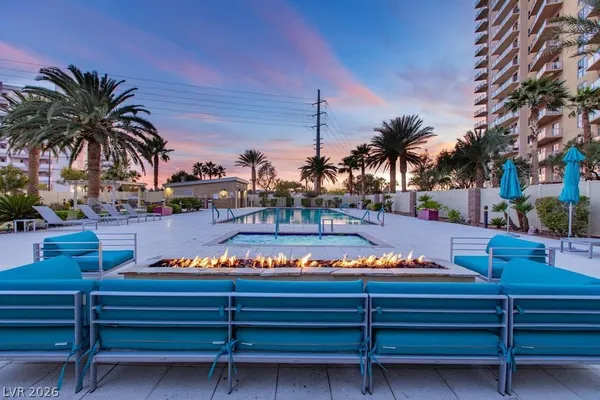 $2,995 | 8255 South Las Vegas Boulevard, Unit 2002, Las Vegas, NV 89123