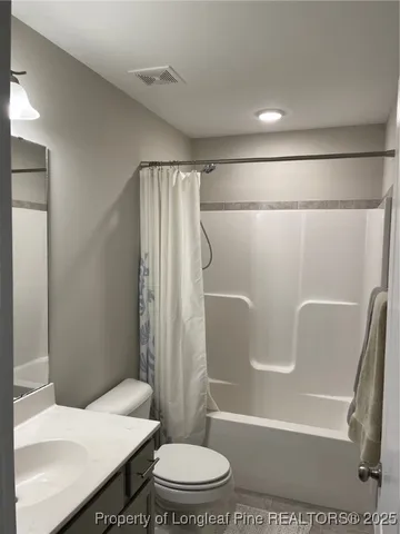 $2,000 | 117 Courtland Drive, Raeford, NC 28376