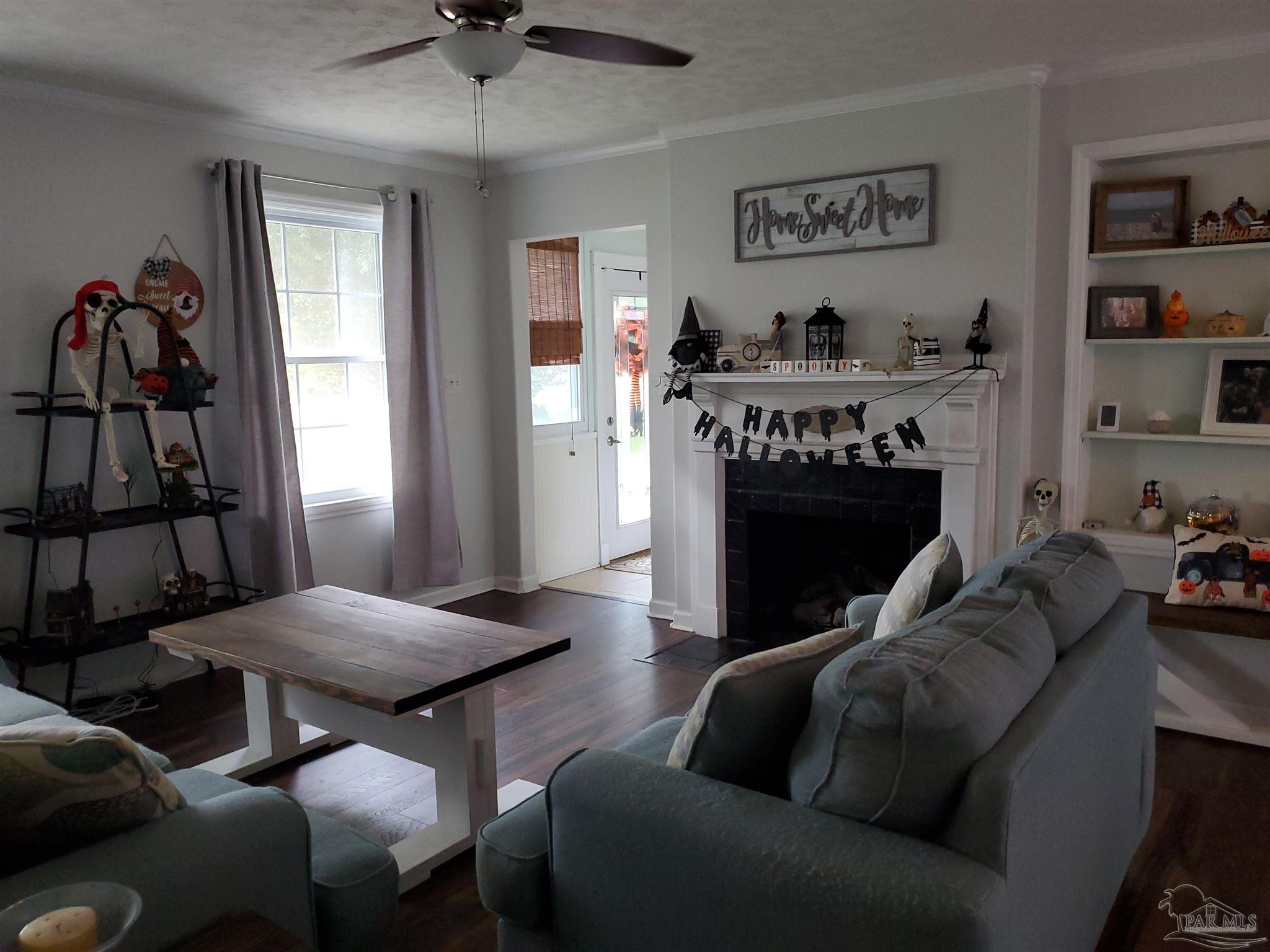 417 Gibbs Road Pensacola, FL 32507 - Photo 8 of 40