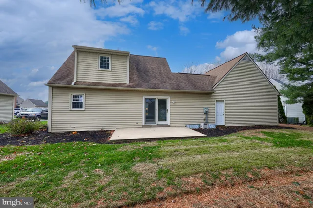 $316,000 | 3213 Maplecrest Terrace, Lancaster, PA 17601