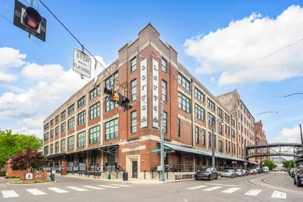 $360,000 | 505 Tennessee Street, Unit 319, Memphis, TN 38103