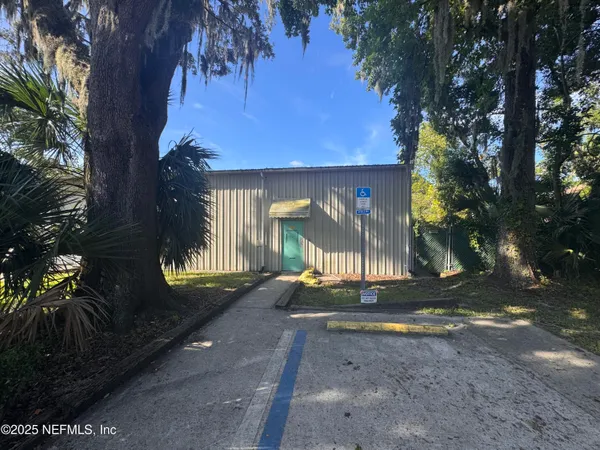 $3,600 | 2385 Corbett Street, Jacksonville, FL 32204