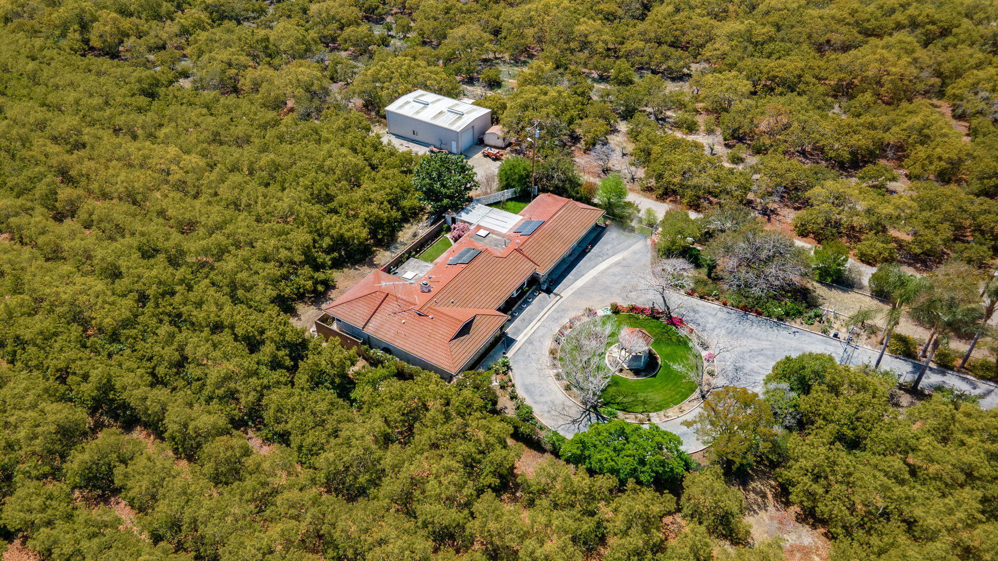 11176 Foothill Road Santa Paula, CA 93060 - Photo 3 of 52 15-web-or-mls-UpmarketMedia_11176Foothil