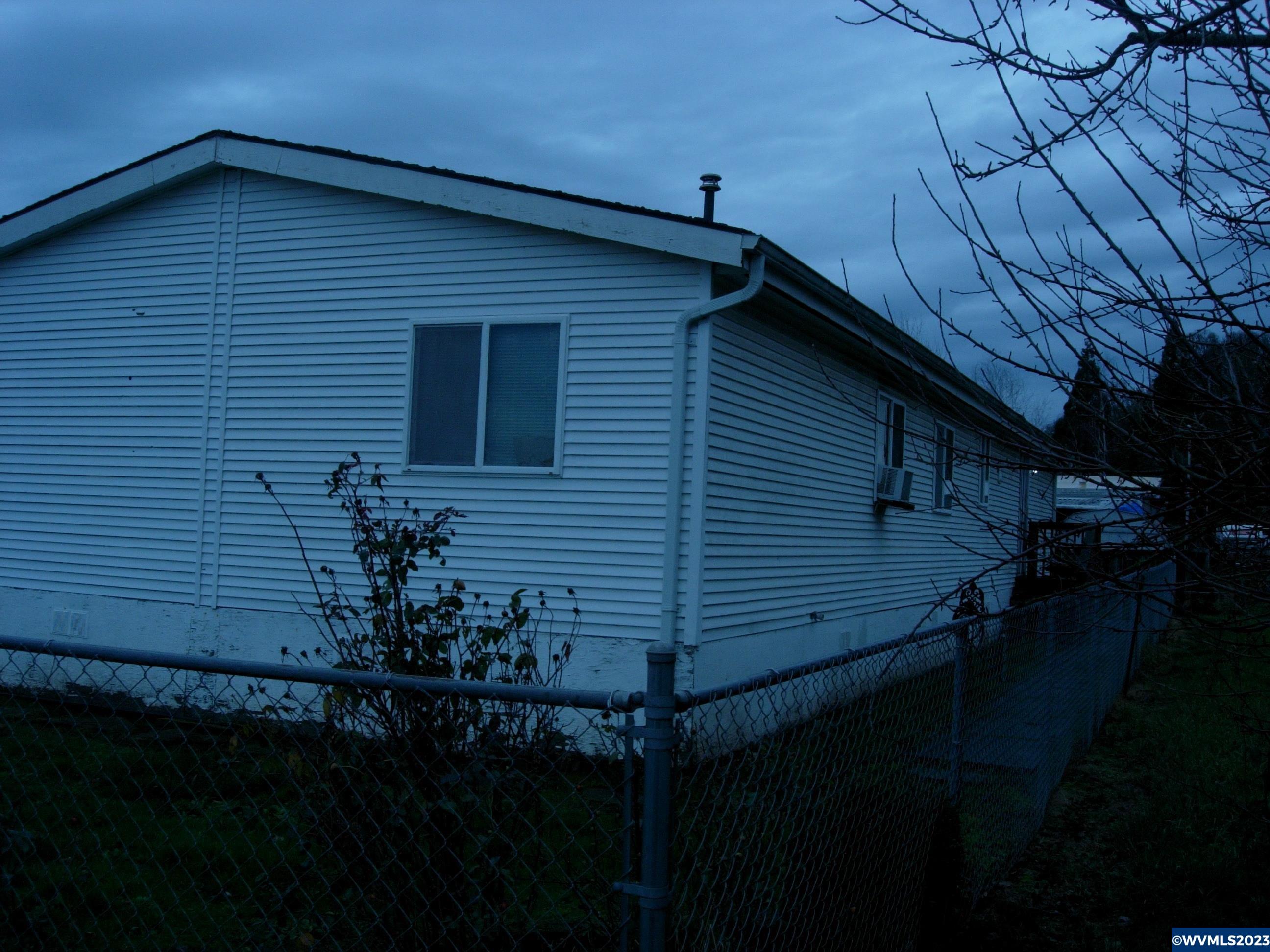 410 Rosedell Street Amity, OR 97101 - Photo 16 of 22