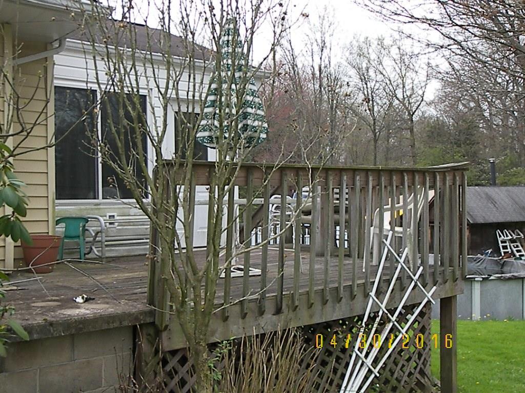 388 Golden Grove Road Economy, PA 15005 - Photo 3 of 18 SIDE PORCH