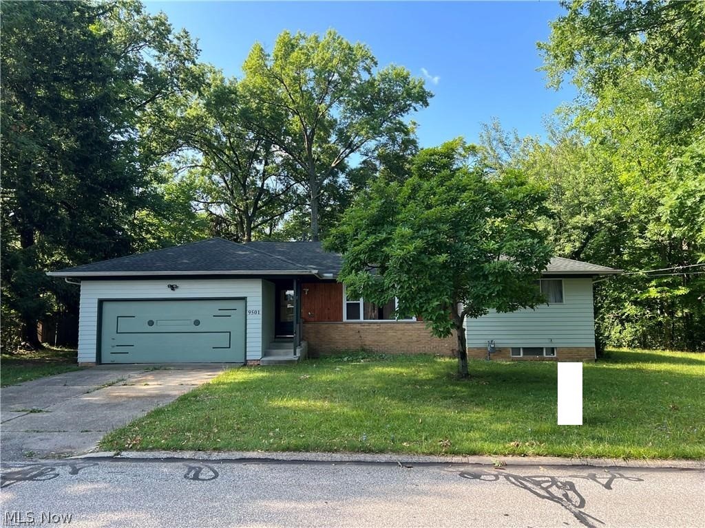 9501 Oakdale Road Cleveland, OH 44129 - Photo 1 of 21 Gallery Image 1